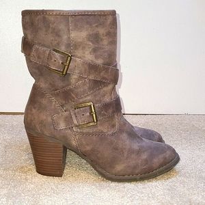 Cute heeled boots